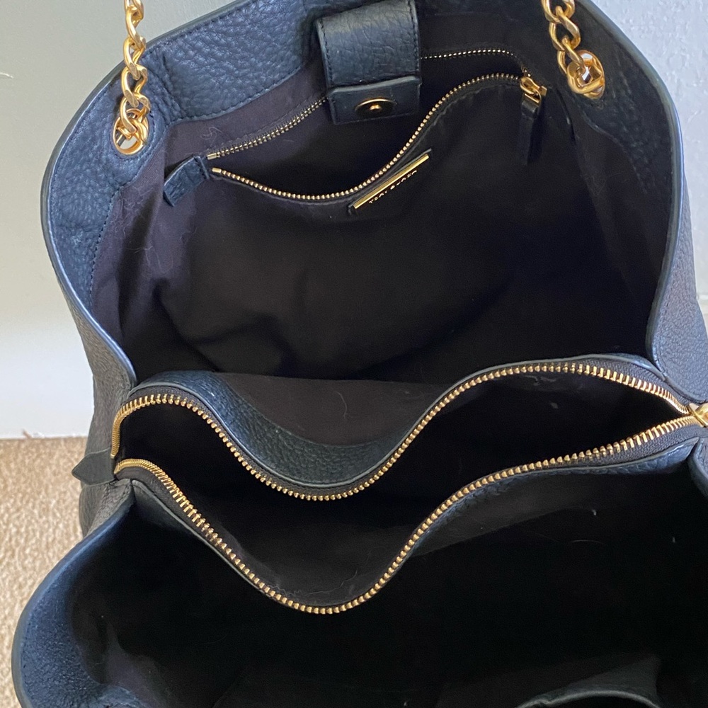 Tory Burch handbag - Picture 2 of 3